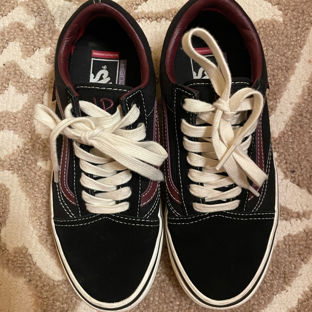 Vans NIB Men’s Skate Jill Perkins Black & Burgundy Old Skool Shoes Size 6